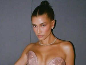 Hailey Bieber