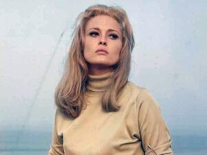Faye Dunaway