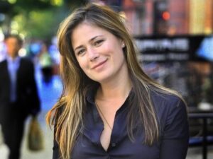 Maura Tierney