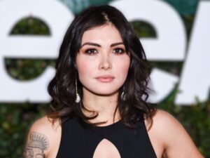 Daniella Pineda