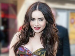 Lily Collins