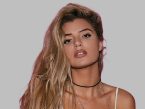 Alissa Violet