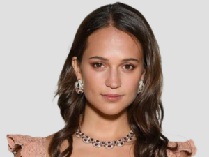 Alicia Vikander