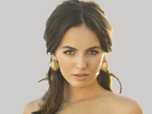 Camilla Belle