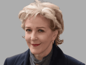 Patricia Hodge